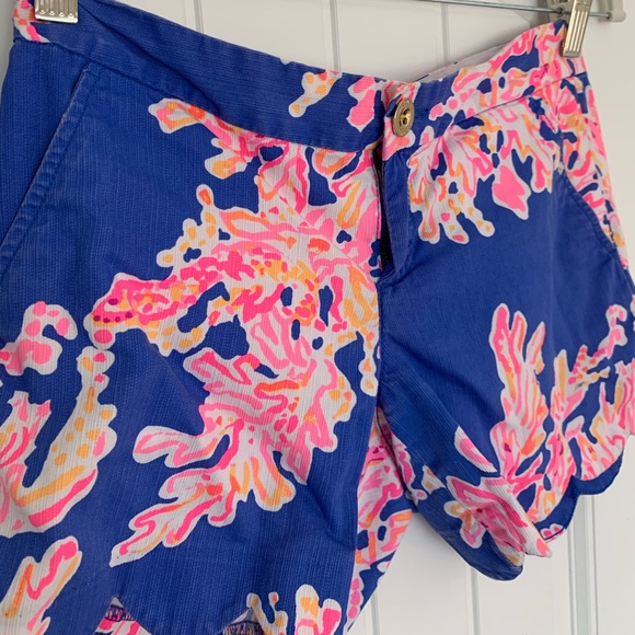 Lilly Pulitzer Buttercup Shorts! - Picture 2 of 3